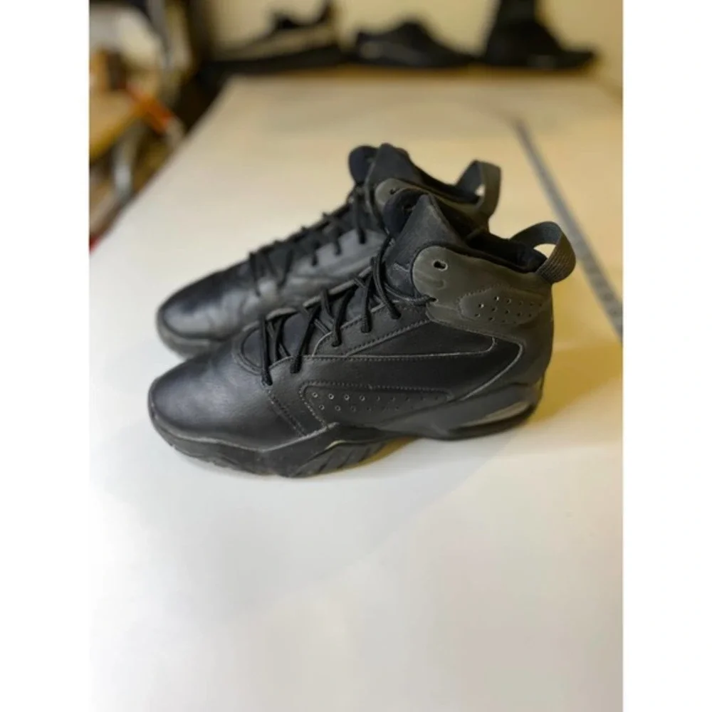 Air Jordan Lift Off (GS) Basketball Shoes‎ Black / Black AR6346-003 Size 6Y